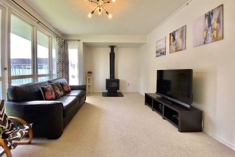 Photo of property in 40 Hamilton Drive, Waiuku, 2123