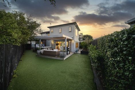 Photo of property in 13a Fiesta Drive, Half Moon Bay, Auckland, 2012