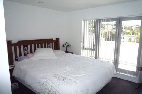 Photo of property in 4/12 Agra Crescent, Khandallah, Wellington, 6035