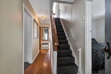 Photo of property in 3 Surrey Street, Stratford, 4332