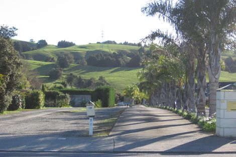 Photo of property in 96 Western Hills Drive, Kensington, Whangarei, 0112