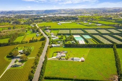 Photo of property in 773 Waitakere Road, Kumeu, 0891