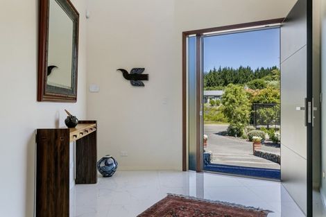 Photo of property in 7 Cameron Drive, Acacia Bay, Taupo, 3385