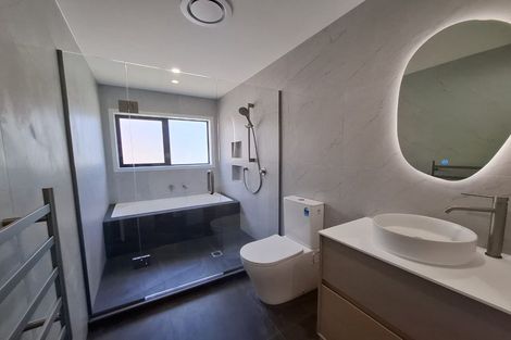 Photo of property in 72b Ocean View Road, Northcote, Auckland, 0627