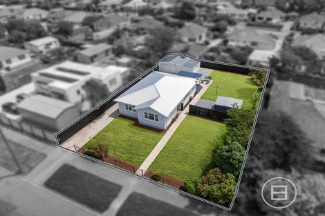 Photo of property in 17 Mcgregors Road, Bromley, Christchurch, 8062