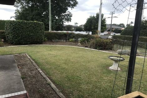 Photo of property in 38 Youngs Road, Papakura, 2110