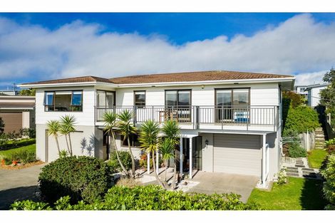 Photo of property in 6 Awatea Street, Mangawhai Heads, Mangawhai, 0505