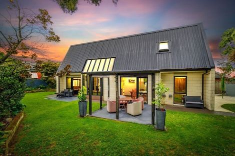 Photo of property in 5 Waddell Lane, Avondale, Christchurch, 8061