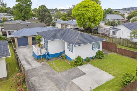 Photo of property in 50 Te Irirangi Drive, Clover Park, Auckland, 2019