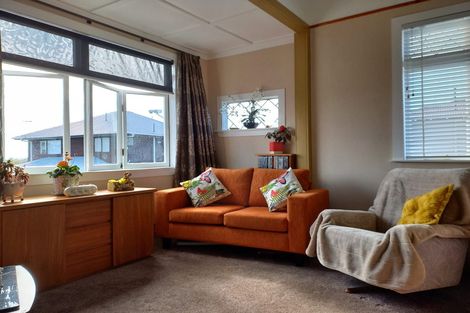 Photo of property in 18 Seaview Terrace, Mount Albert, Auckland, 1025