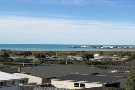 Photo of property in 1-4/7 Wai-iti Road, Maori Hill, Timaru, 7910
