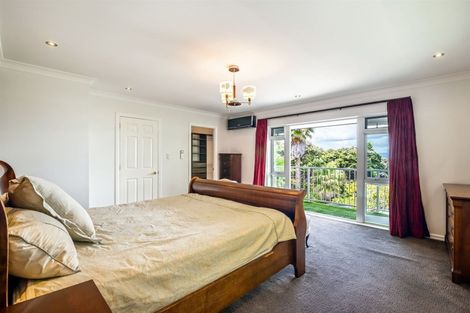 Photo of property in 134i Rangatira Road, Beach Haven, Auckland, 0626