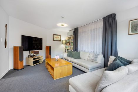 Photo of property in 86 Crestview Place, Browns Bay, Auckland, 0630