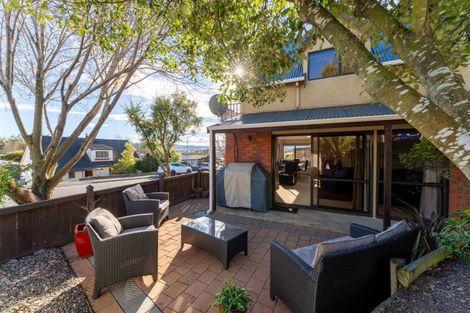 Photo of property in 66 Kinmont Crescent, Kinmont Park, Mosgiel, 9024