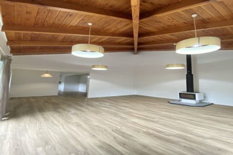 Photo of property in 2/24 Matipo Road, Mairangi Bay, Auckland, 0630