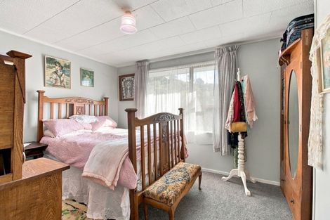 Photo of property in 44 Rangitake Drive, Spotswood, New Plymouth, 4310
