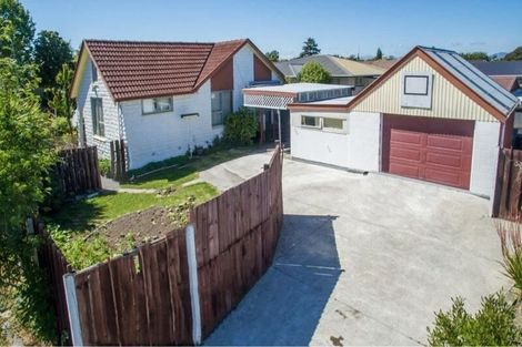 Photo of property in 92 Lowry Avenue, Redwood, Christchurch, 8051