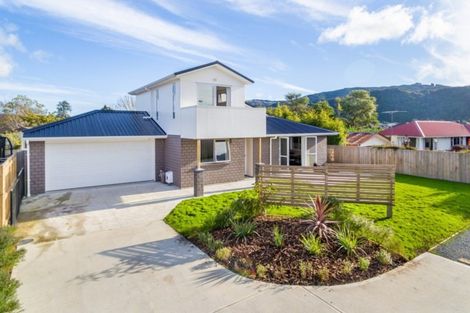 Photo of property in 16 Poulson Grove, Trentham, Upper Hutt, 5018