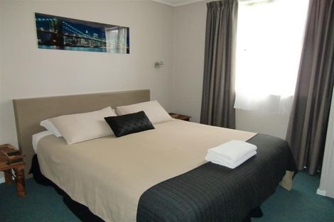 Photo of property in 4/119 Junction Road, Welbourn, New Plymouth, 4371