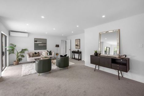 Photo of property in 4 Bryn Mawr Place, Albany, Auckland, 0632