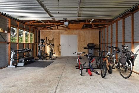 Photo of property in 1 Linwood Avenue, Mount Albert, Auckland, 1025