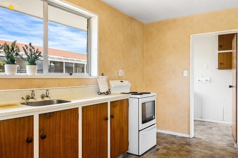 Photo of property in 1/12 Shannon Place, Belfast, Christchurch, 8051