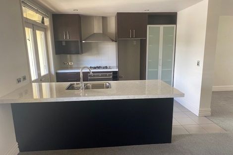 Photo of property in 40d Agra Crescent, Khandallah, Wellington, 6035