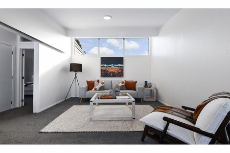 Photo of property in 3 Tirita Street, Kawaha Point, Rotorua, 3010