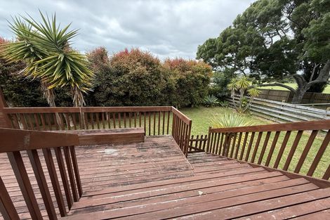 Photo of property in 2/12 Chesley Place, Half Moon Bay, Auckland, 2012