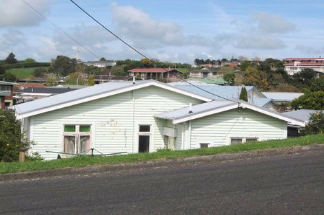 Photo of property in 1 Hughson Street, Waitara, 4320