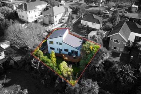 Photo of property in 18a Masters Avenue, Hillcrest, Hamilton, 3216