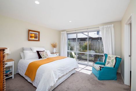 Photo of property in 33 Kahuraki Drive, Pegasus, 7612