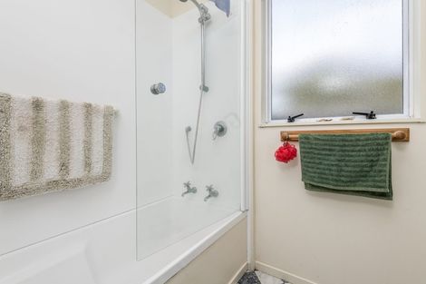 Photo of property in 29 Guadeloupe Crescent, Grenada Village, Wellington, 6037