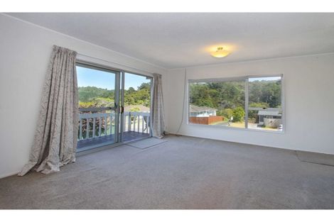 Photo of property in 1/117 Lynn Road, Bayview, Auckland, 0629