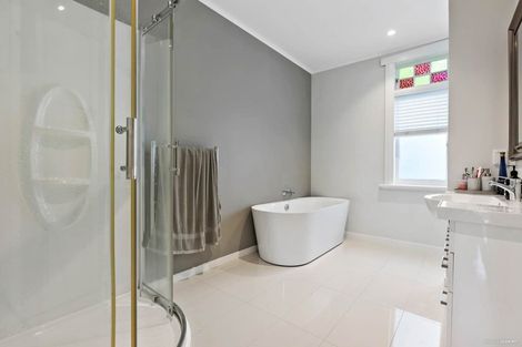 Photo of property in 67 Beach Road, Pahurehure, Papakura, 2113