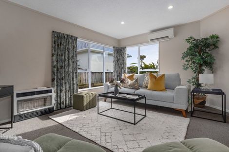 Photo of property in 13a Westridge, Camborne, Porirua, 5026