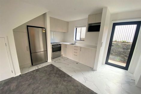 Photo of property in 3/81 Kervil Avenue, Te Atatu Peninsula, Auckland, 0610