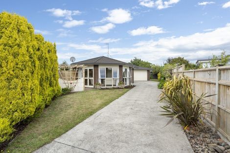 Photo of property in 5a Marama Crescent, Palmerston North, 4414