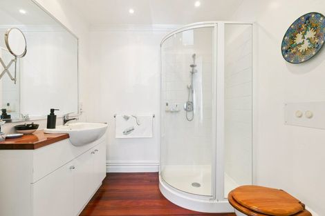 Photo of property in Tennyson Apartments, 31/25 Tennyson Street, Te Aro, Wellington, 6011