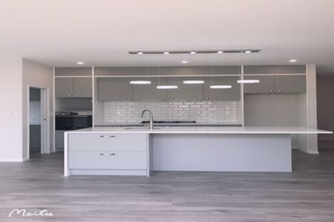 Photo of property in 38 Takurua Terrace, Orewa, 0931