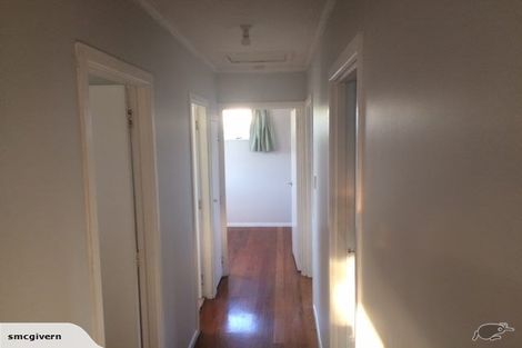 Photo of property in 6 Ozich Avenue, Te Atatu South, Auckland, 0610