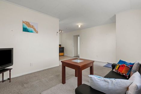 Photo of property in 3 Ruanui Street, Himatangi Beach, Foxton, 4891