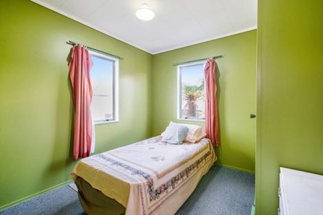 Photo of property in 3 Pohutukawa Drive, Owhata, Rotorua, 3010