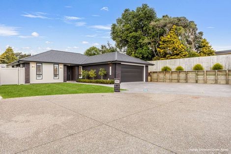 Photo of property in 9 Rehua Place, Waiwhakaiho, New Plymouth, 4312