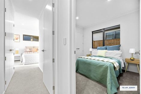 Photo of property in 3 Knockanara Drive, Flat Bush, Auckland, 2019