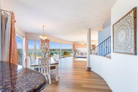 Photo of property in 9 Brigantine Drive, Beach Haven, Auckland, 0626