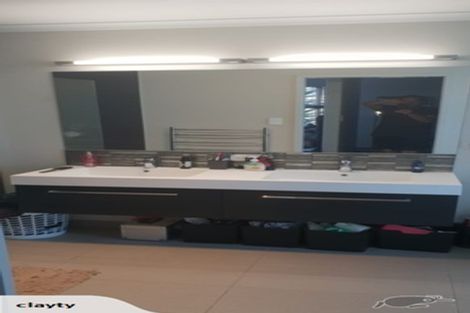 Photo of property in 222 Lakes Boulevard, Pyes Pa, Tauranga, 3112