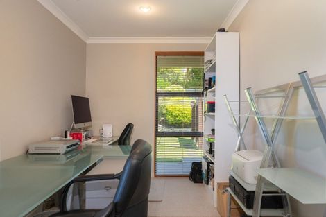 Photo of property in 18 Wakeman Road, Acacia Bay, Taupo, 3330