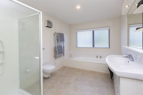 Photo of property in 26a Westburn Terrace, Burnside, Christchurch, 8041