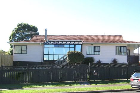 Photo of property in 68 Marendellas Drive, Bucklands Beach, Auckland, 2014